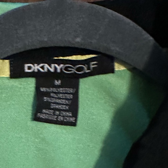 DKNYGolf shirt Women’s size M - Picture 3 of 3